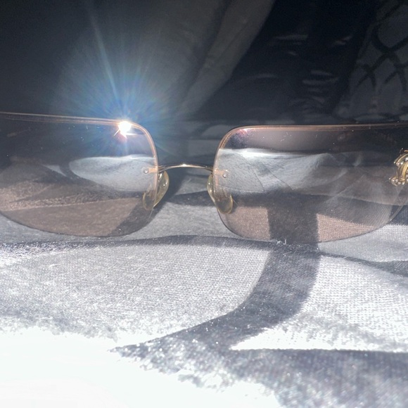 CHANEL Black and Gold Sunglasses - Picture 3 of 9